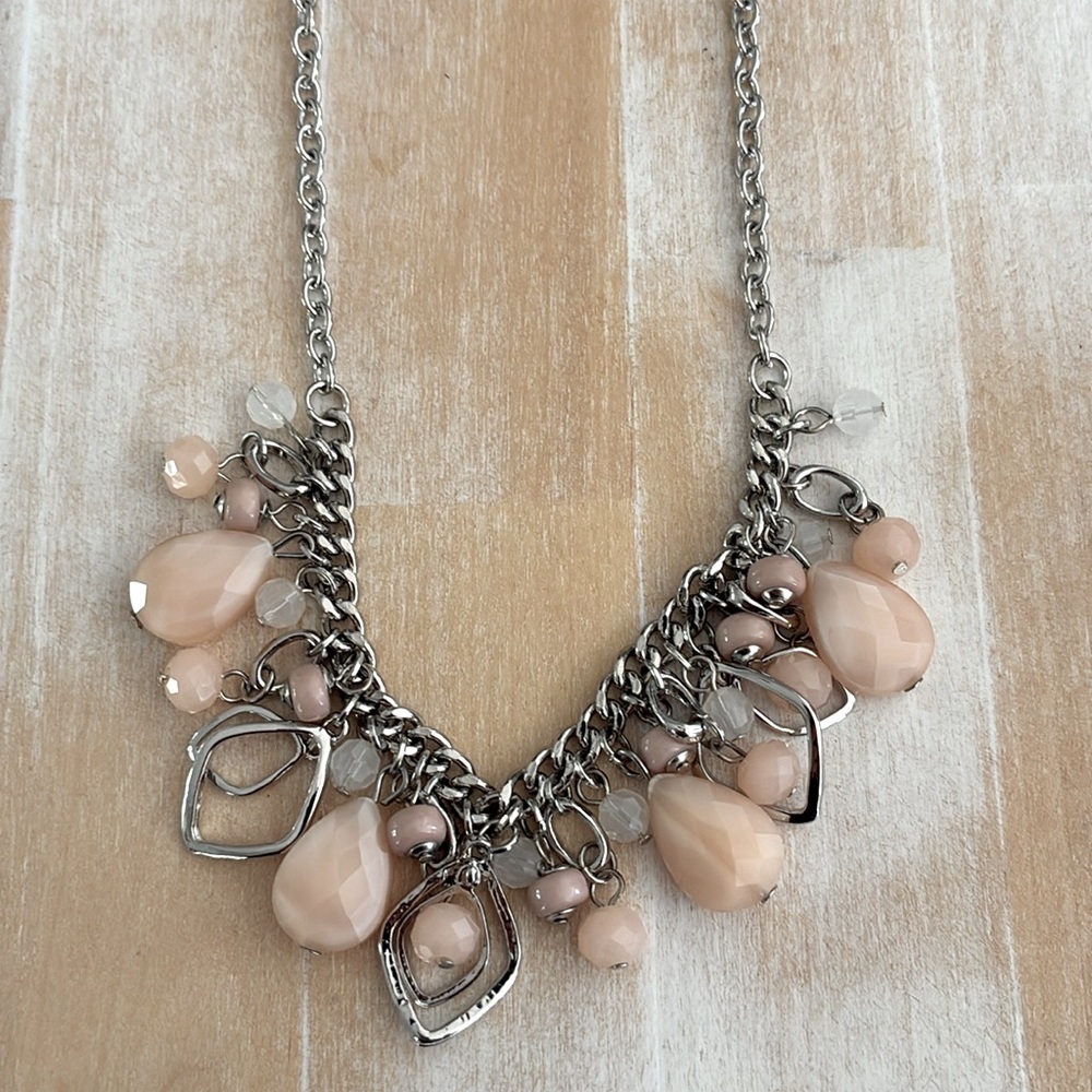New Silver and Pink Beaded necklace